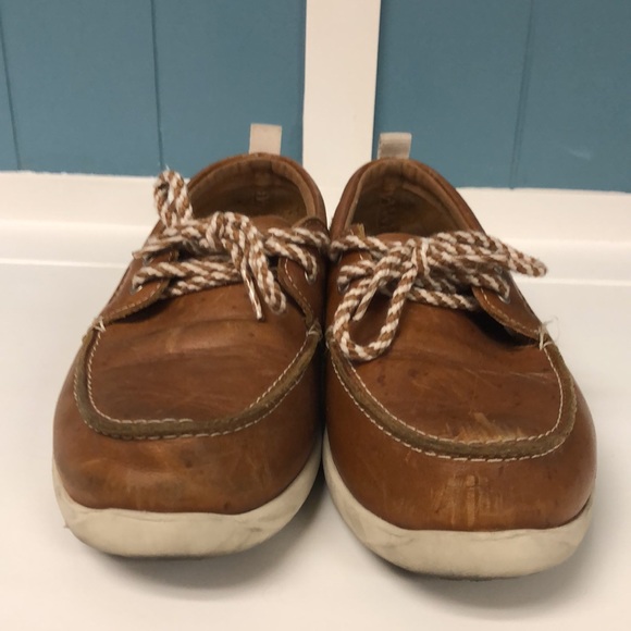 Crocs Women's Size 7 Leather upper Tie 2 eye Deck boating loafers Shoes - Picture 2 of 6